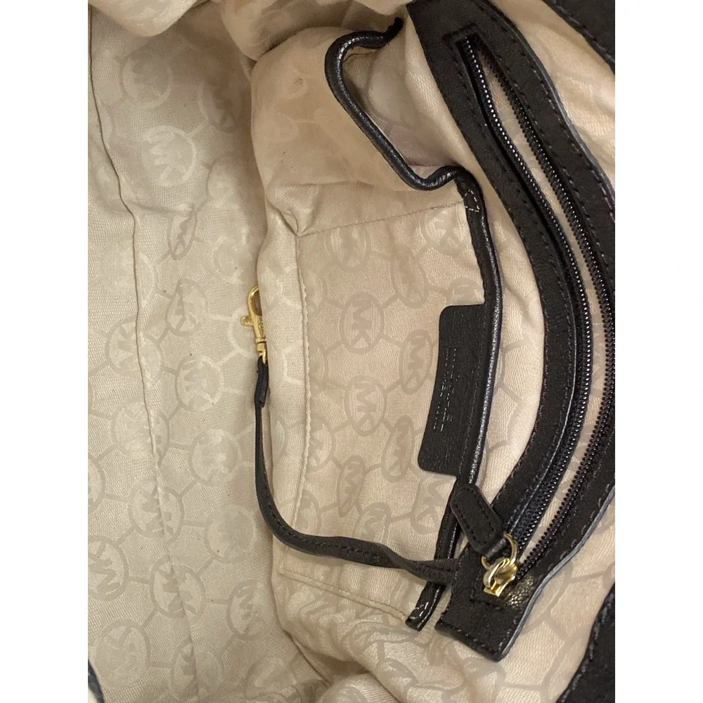 Michael Kors black leather handbag Gold Chain Handle Multi Pockets Dust bag